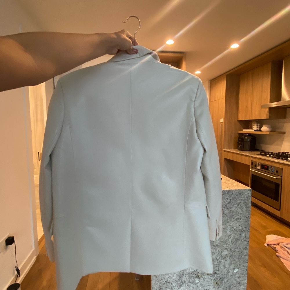Wilfred aritzia 
Memories Blazer - Picture 6 of 6
